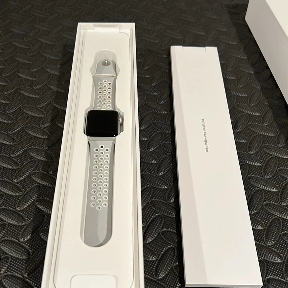 🌸 Apple Watch Series 3 🌸
